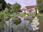 Bild - COMING SOON: Villa mit Pool, Garten und Wellness